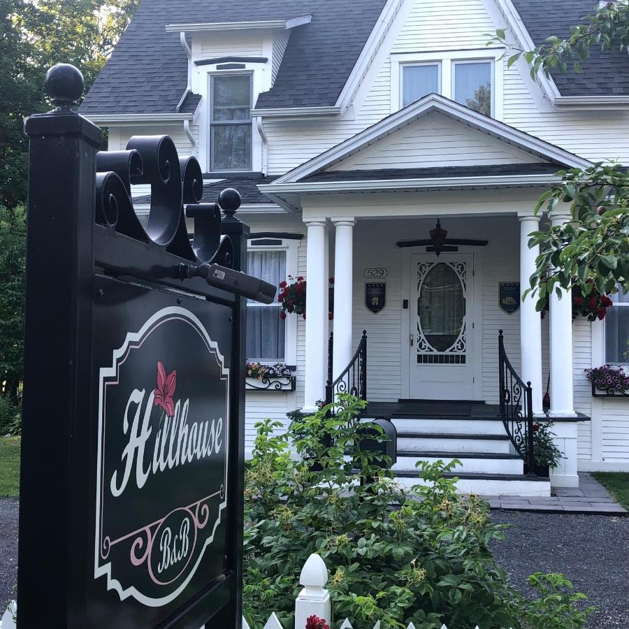 B&B Hillhouse Lac-Brome Exterior foto