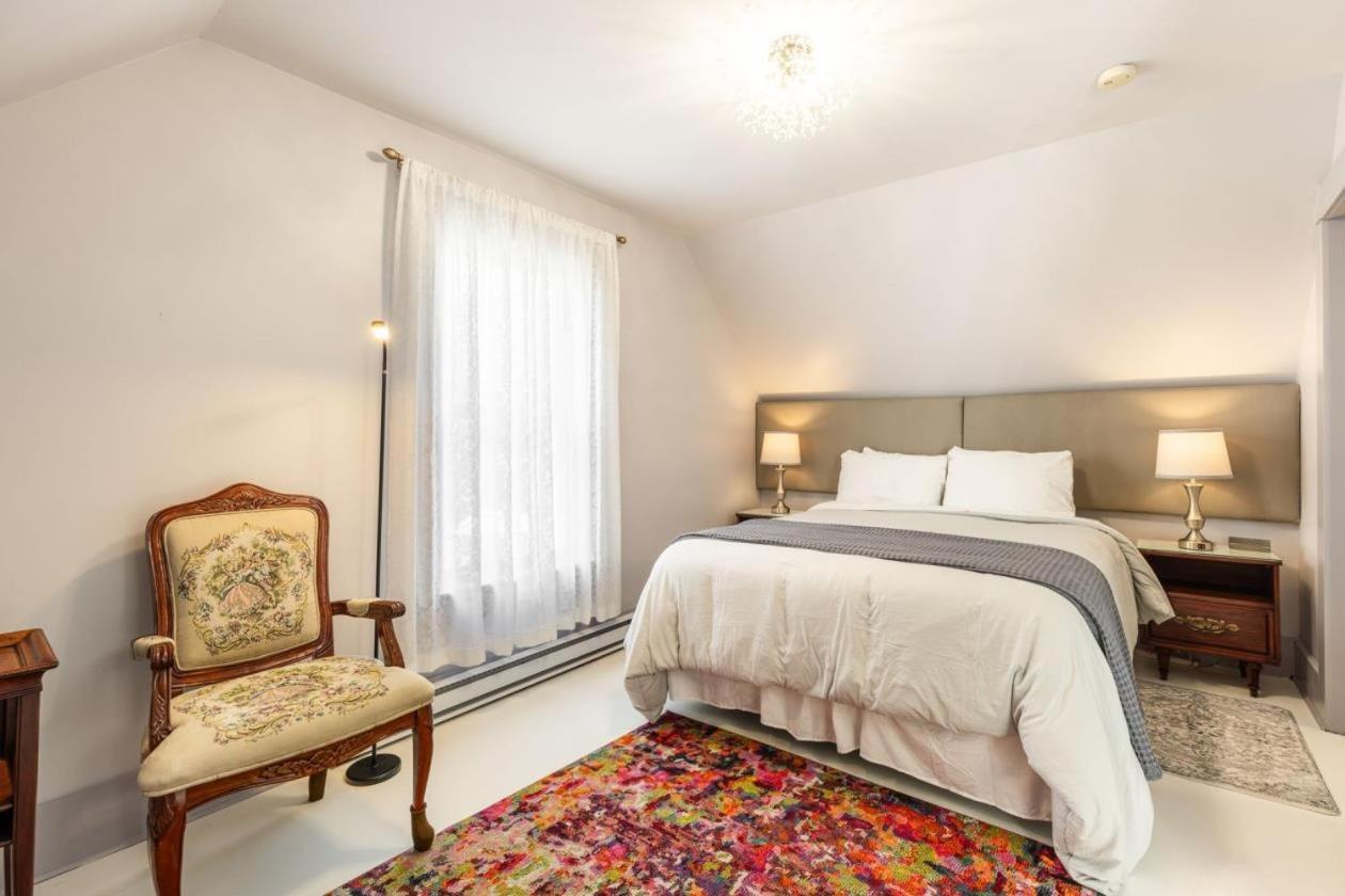 B&B Hillhouse Lac-Brome Exterior foto